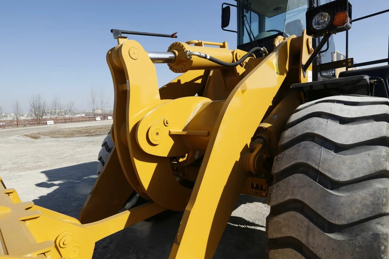 Sem 655d. Погрузчик сем 655д. sem 650b фронтальный погрузчик. фронтальный погрузчик фронтальный sem655d.