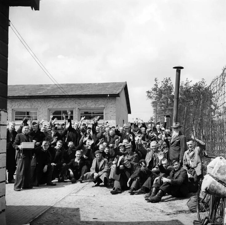 Concentration camp. Концентрационные лагеря Германии. Амерсфорт (концентрационный лагерь). Лагерь Амерсфорт. Дахау лагерь для военнопленных.