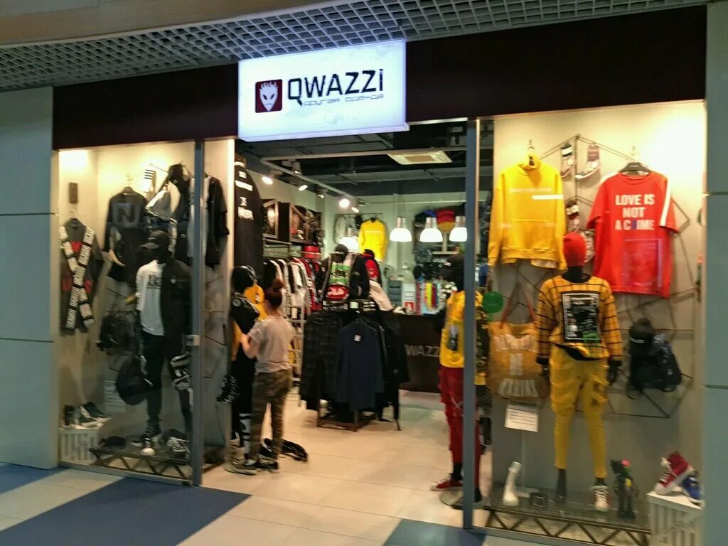 Другая одежда qwazzi. Qwazzi одежда интернет магазин. Qwazzi одежда. Qwazzi одежда интернет магазин. Qwazzi митино.