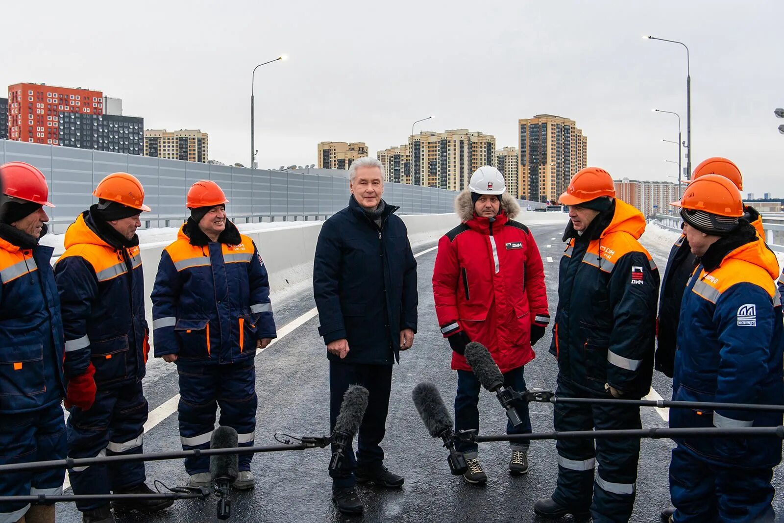 Протесты на арбате. Новости дня москва и московская область. Новости дня москва и московская область. Москва днем. Мчс московской области химки.