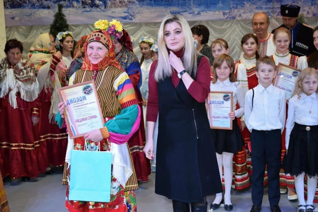 Дом культуры Левокумское. Село Левокумское Ставропольский край. Фольклориада Ставропольский край. Депутат Левокумского района. Погода на неделю в левокумском районе ставропольского