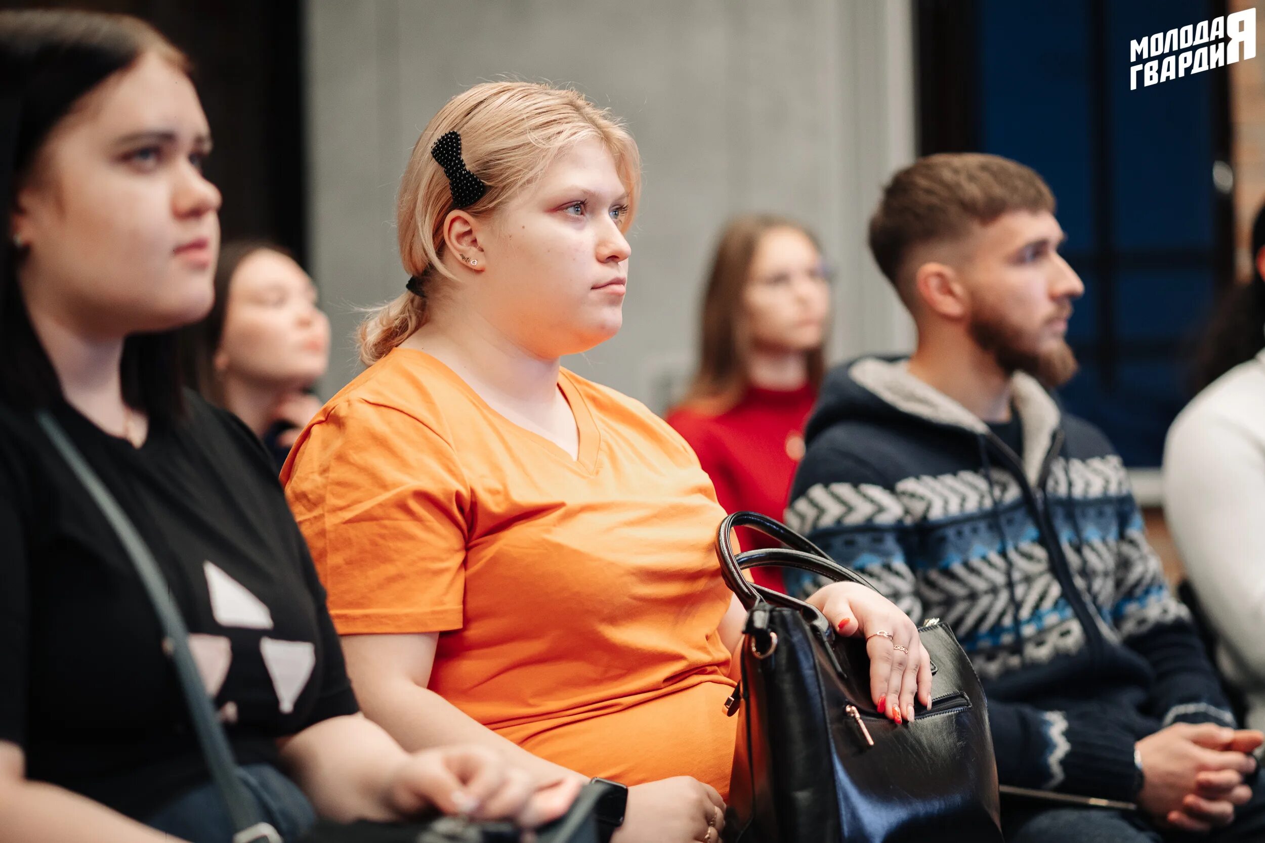 участники проекта молодежь. участники проекта молодежь. девушка выиграла. потенциальный участник это. участники проекта молодежь.