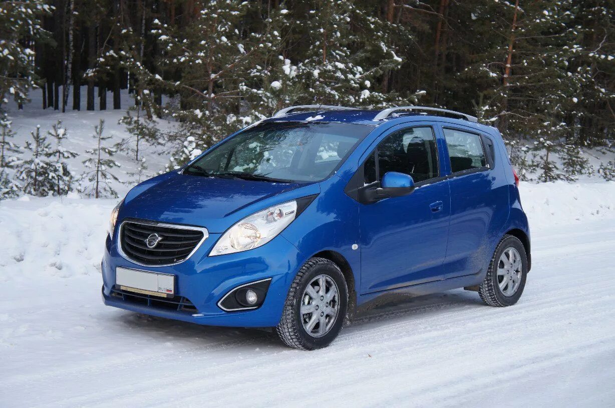 В каких городах дешевые машины. Chevrolet Ravon r2. Spark Ravon r2. Шевроле Спарк и Равон р2. Равон р2 2022.