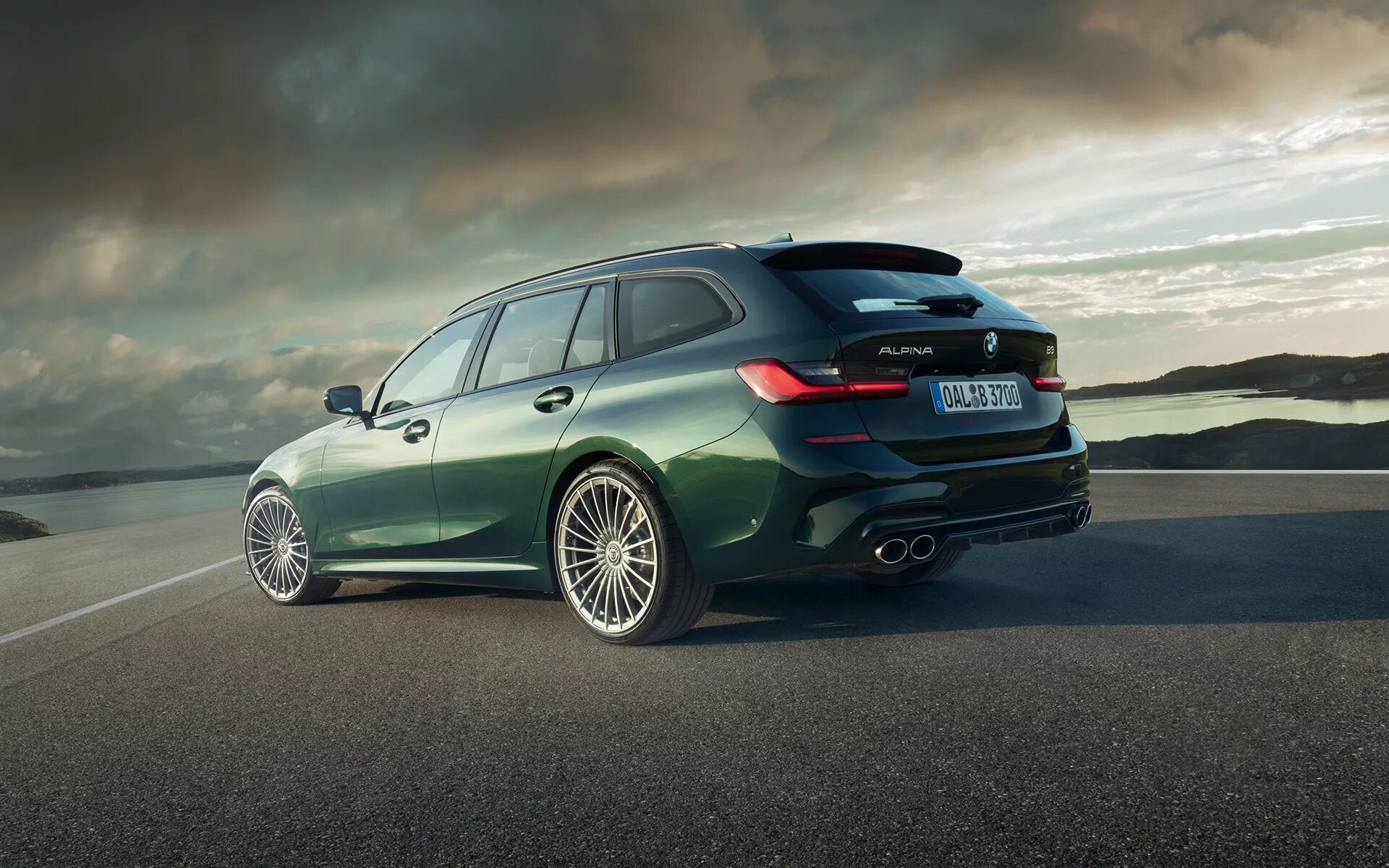 M 3 5 b b. BMW Alpina b3 Touring 2020. Alpina b3 Touring 2021. Alpina b3 Touring 2020. BMW Alpina b3 2020.
