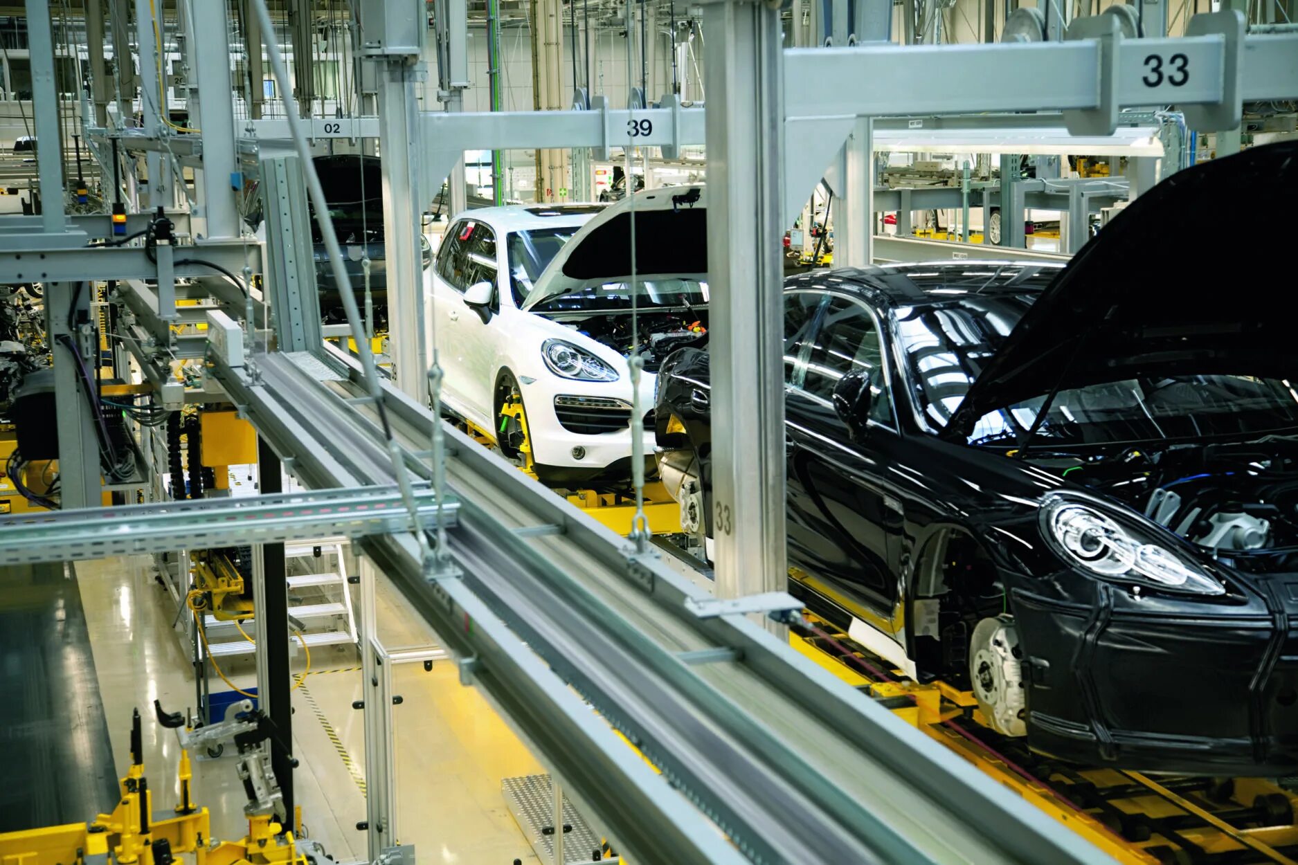 Автозаводы порше. Автозаводы порше. Производство porsche. Автомобильный завод порше. Производство porsche.