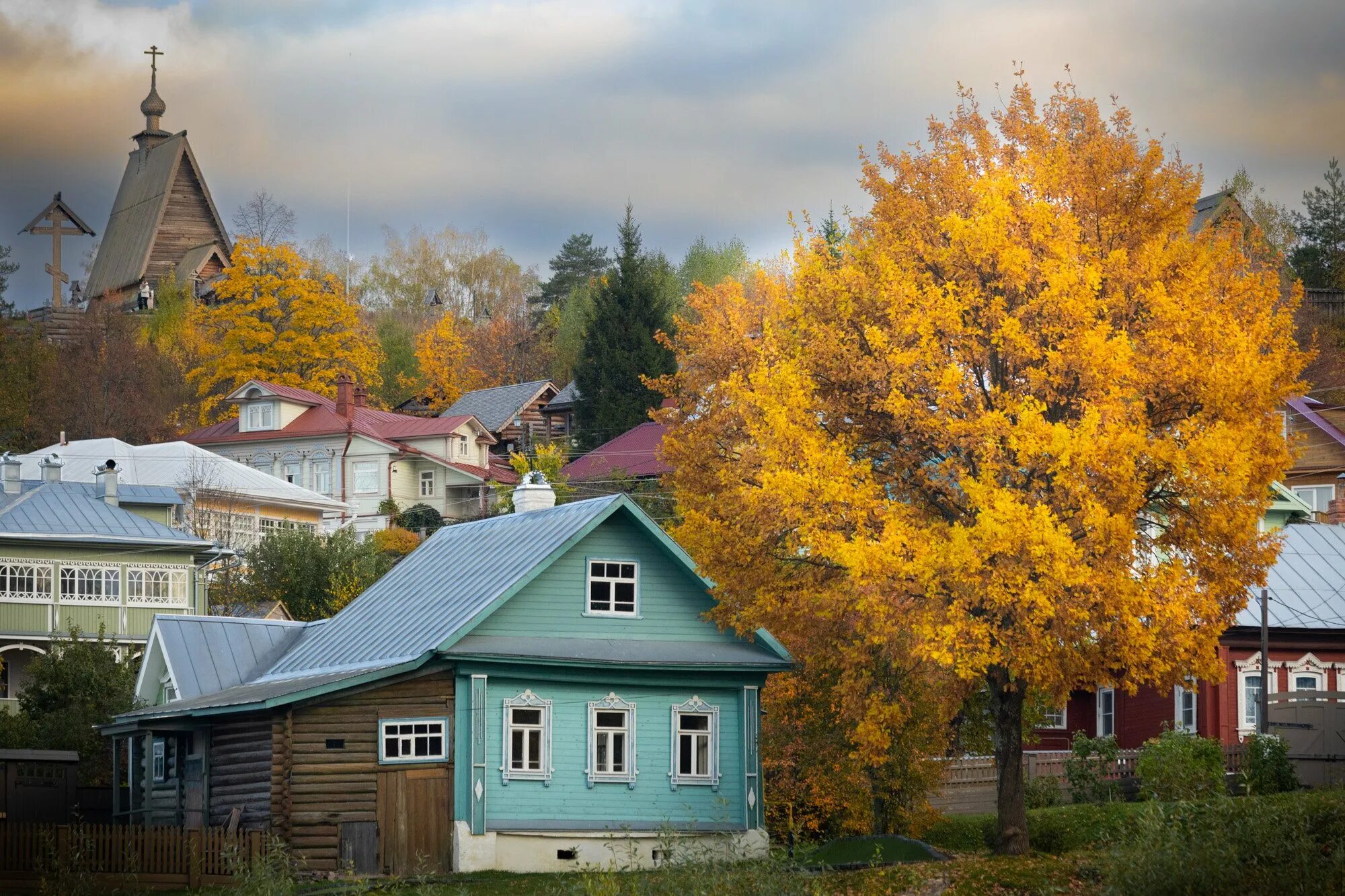 Плес видео. Город плес ивановской области. плес осень. плес осенью. плес фото осень.