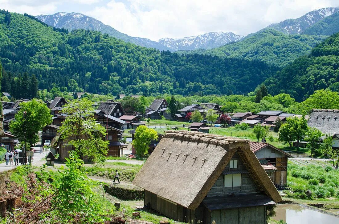 Деревня го. Деревня сиракава-го япония. деревня ширакава. shirakawa-go в японии. сиракава го хинамидзава.