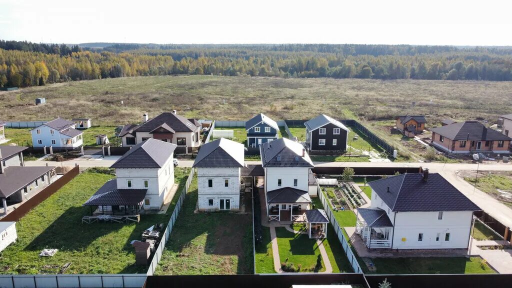 посёлок фаворит киевское. поселок фаворит киевское шоссе. ильинское коттеджный поселок фаворит. коттеджный посёлок фаворит, москва новофедоровское поселение. поселок новофедоровское москва.