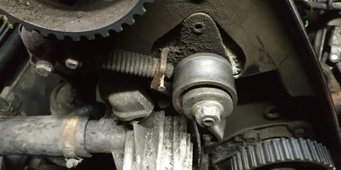 Грм вольво 940