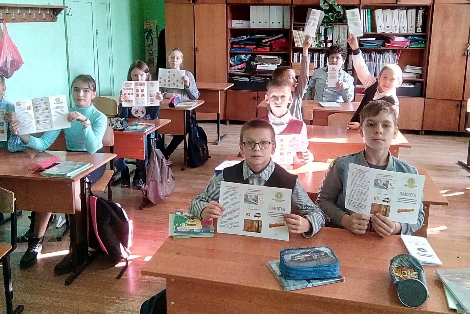 Занятия в школе 26 февраля. 11 школа выкса. открытый урок в школе. открытые уроки в школе. одиннадцатая школа выкса.