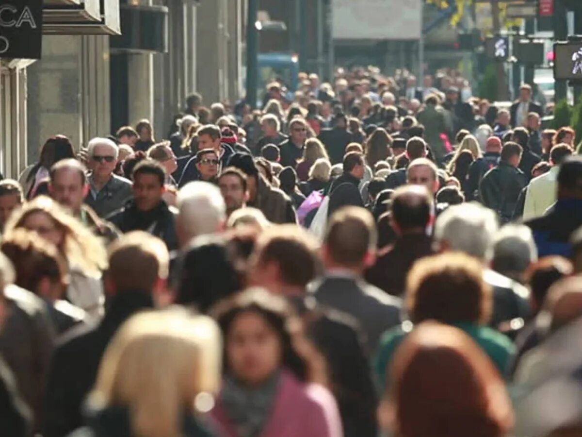 Земля 8 млрд. Население. население планеты люди. оон: население земли достигло 8 млрд человек. население земли фото.