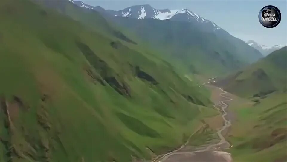 Показать кавказ видео. Порядки наводить видео дагестан. Дети георгия кавказа. Показать кавказ видео. Видео на прогулке с песней в дагестане.