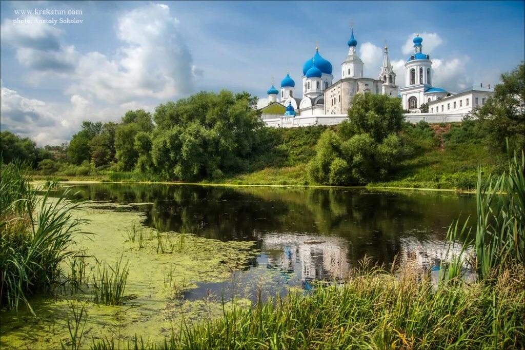 Дорога на суздаль тянется через боголюбово