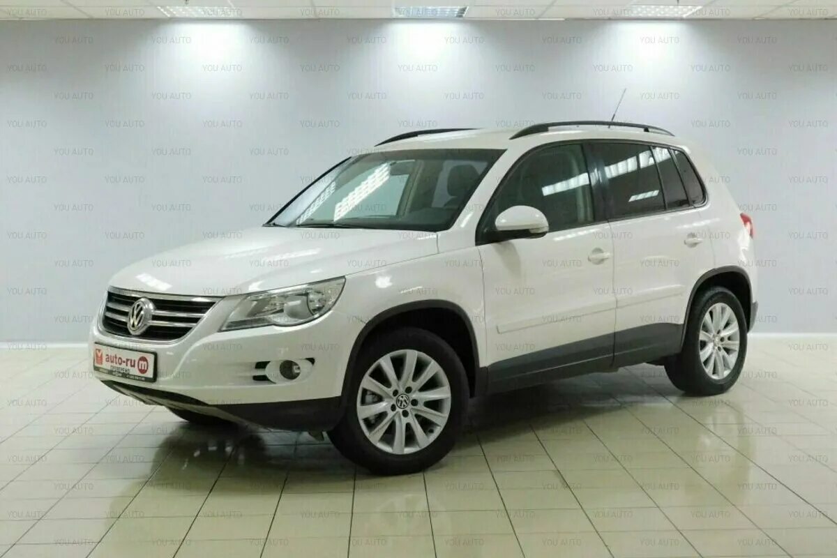 Фольксваген Тигуан 2008. Volkswagen Tiguan 1.4 (150 л.с.). Volkswagen Tiguan 2008 года. Volkswagen Tiguan 2008 белый.