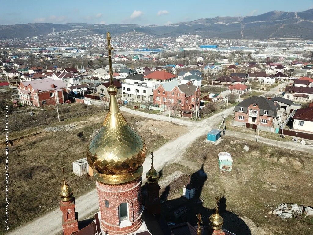 Борисовка новороссийск купить. Борисовка Новороссийск. Церковь в Борисовке Новороссийск.