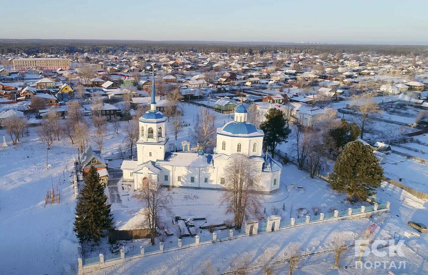 Орел городок Церковь похвалы Пресвятой Богородицы. Орёл городок Пермский край. Пермский край Усольский район Орел. Поселок Орел Усольский район Пермский край. Поселок орел пермский край