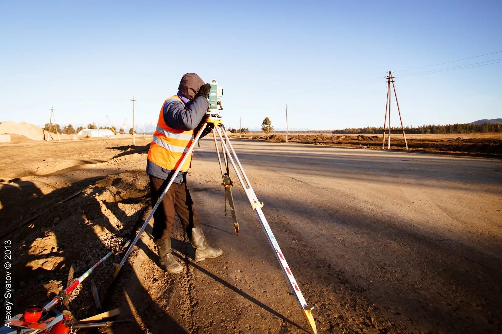 Геодезическая разбивка трассы. Геодезические изыскания. Геологические изыскания для строительства. Внутриплощадочные подготовительные работы. Подготовительные работы при реконструкции.