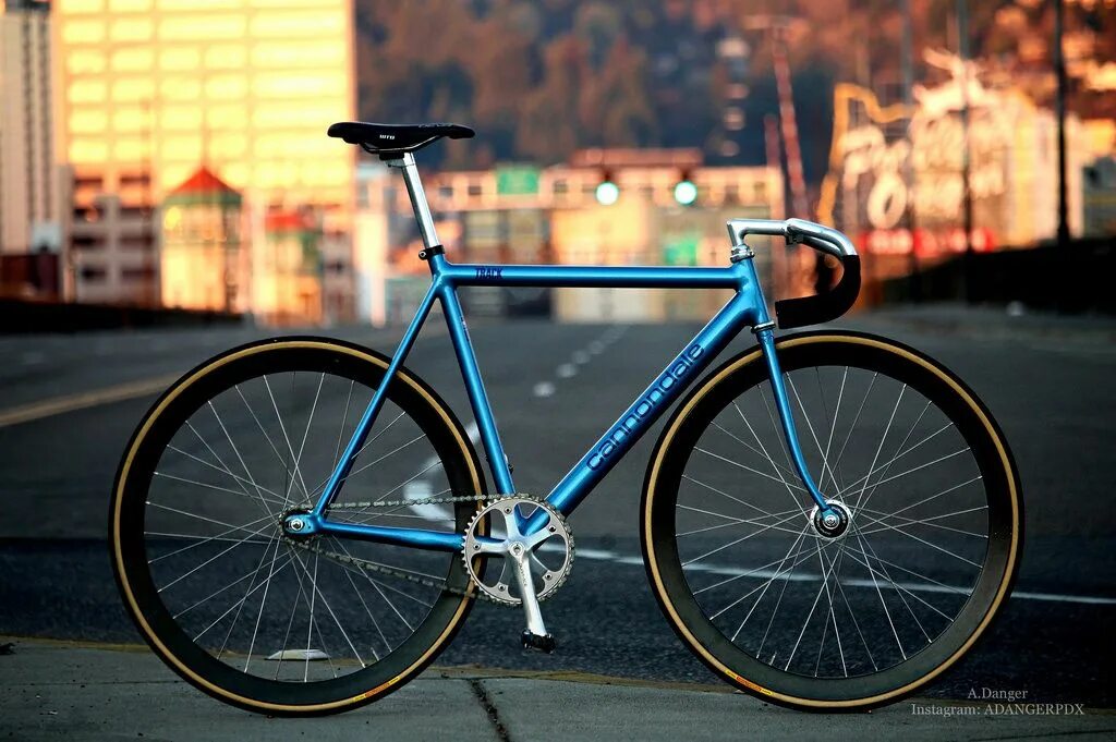 Fixed gear ингрия. Tp fixed. Tp fixed. Фикс гир велосипед. Фиксед гир из урала.