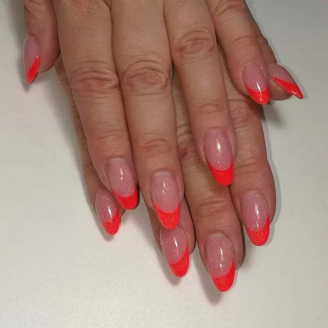 наращивание ногтей севастополь