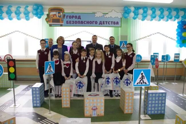 95 школа минск. 95 школа минск. 95 школа минск. 26 школа минск. Минск 95 школа внутри.