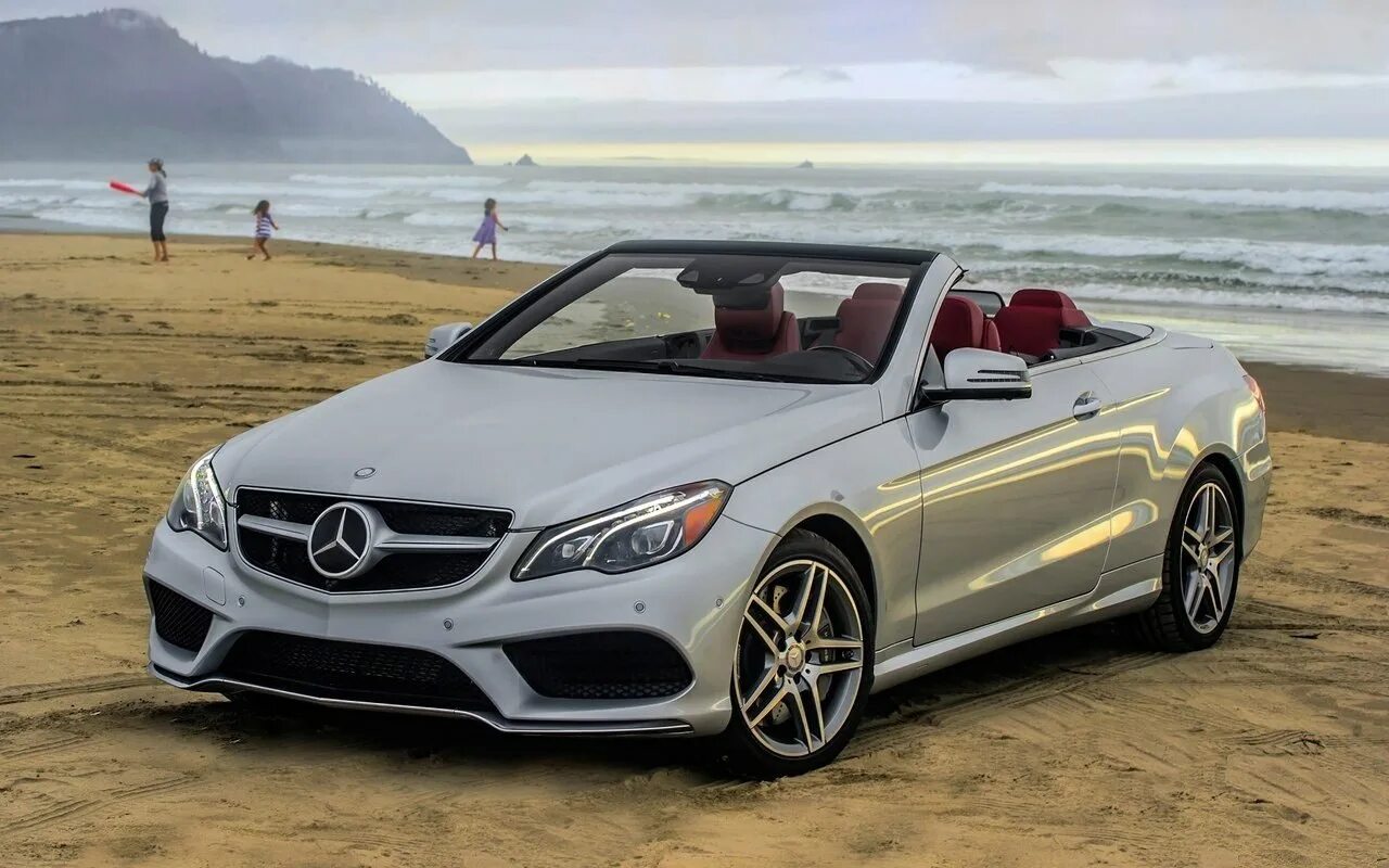 Купить мерседес кабриолет. Mercedes-Benz e550. Mercedes e550 AMG. Мерседес АМГ кабриолет. Mercedes Benz e class Cabrio 2015.