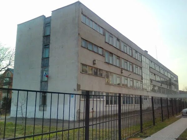 Улица баумана калуга. Баумана 13 калуга. Мбоу сош 13 калуга веснушки. Мбоу средняя общеобразовательная школа № 13 г. Баумана 18 калуга.