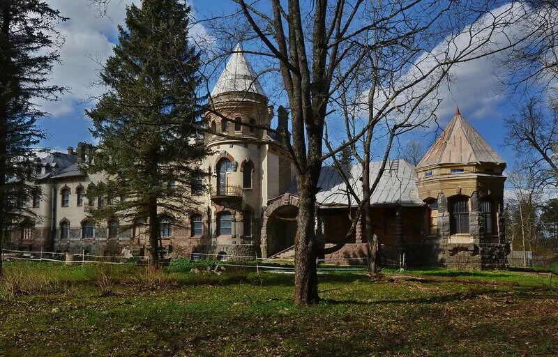 Прогноз погоды сиверский гатчинский. Усадьба Кобрино Гатчинский район. Усадьба Белогорка Ленинградская область. Усадьба Ганнибала в Кобрино. Дружная горка Гатчинский район.