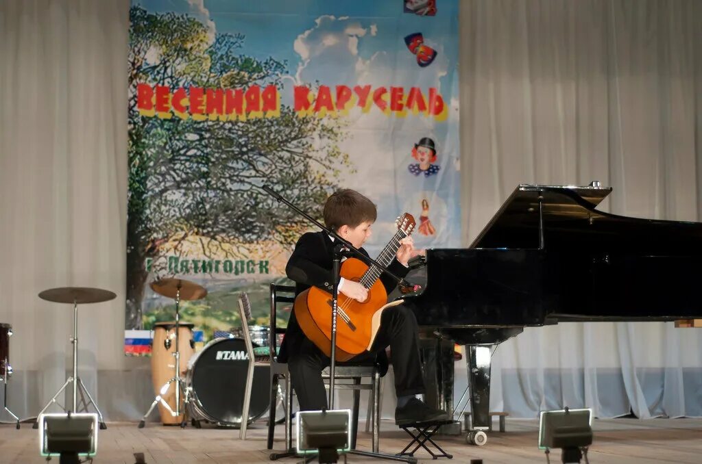 дмш 1 владикавказ. школа бориса чайковского. дмш 1 владикавказ. музыкальный колледж гергиева владикавказ. 7 школа имени пушкина владикавказ.