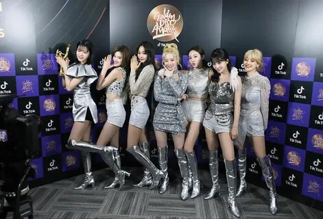 Группы jyp