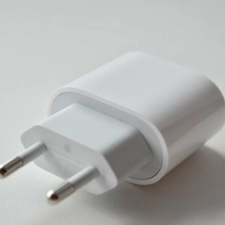 СЗУ Apple mhje3zm/a 20w, USB, тype-c Power Adapter (белый). Apple USB-C 20w Power Adapter. Адаптер питания Apple USB 20 Вт. Оригинальный блок питания Apple 20w. Адаптер питания для айфона