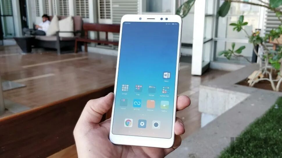 Xiaomi Redmi Note 5 Pro 4/64gb. Xiaomi Redmi Note 5 белый. Xiaomi Redmi Note 5 в руке. Xiaomi Redmi Note 5 Pro белый. Xiaomi note 5 4