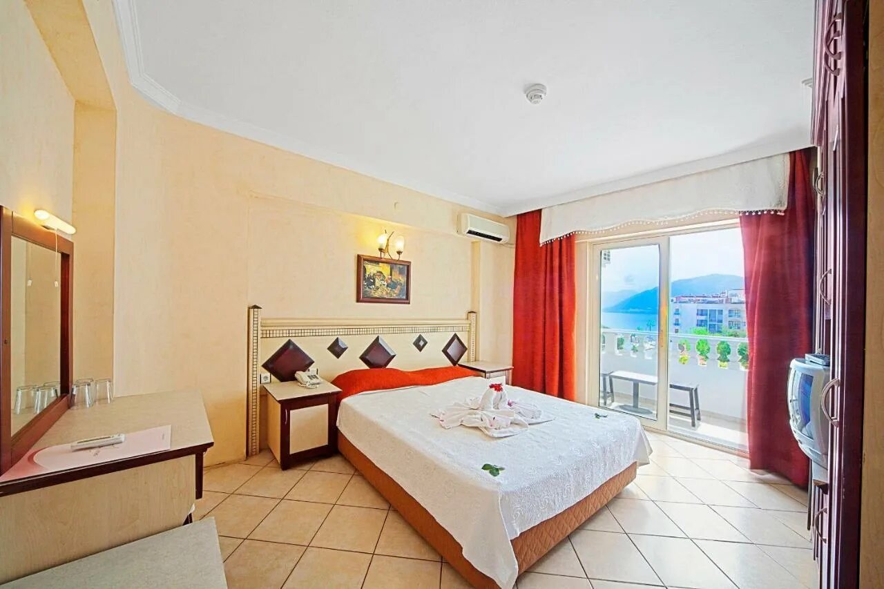 Селен мармарис отзывы. Отель club selen hotel. club selen hotel 3 ичмелер. intermar hotel мармарис. intermar hotel 3.