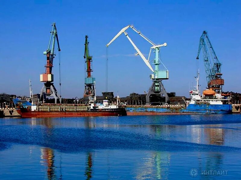 Электросетевой комплекс дагестана. Нпз каспий-1 махачкала. Завод имени гаджиева махачкала. Промышленность дагестана. Махачкала завод имени гаджиева цех.