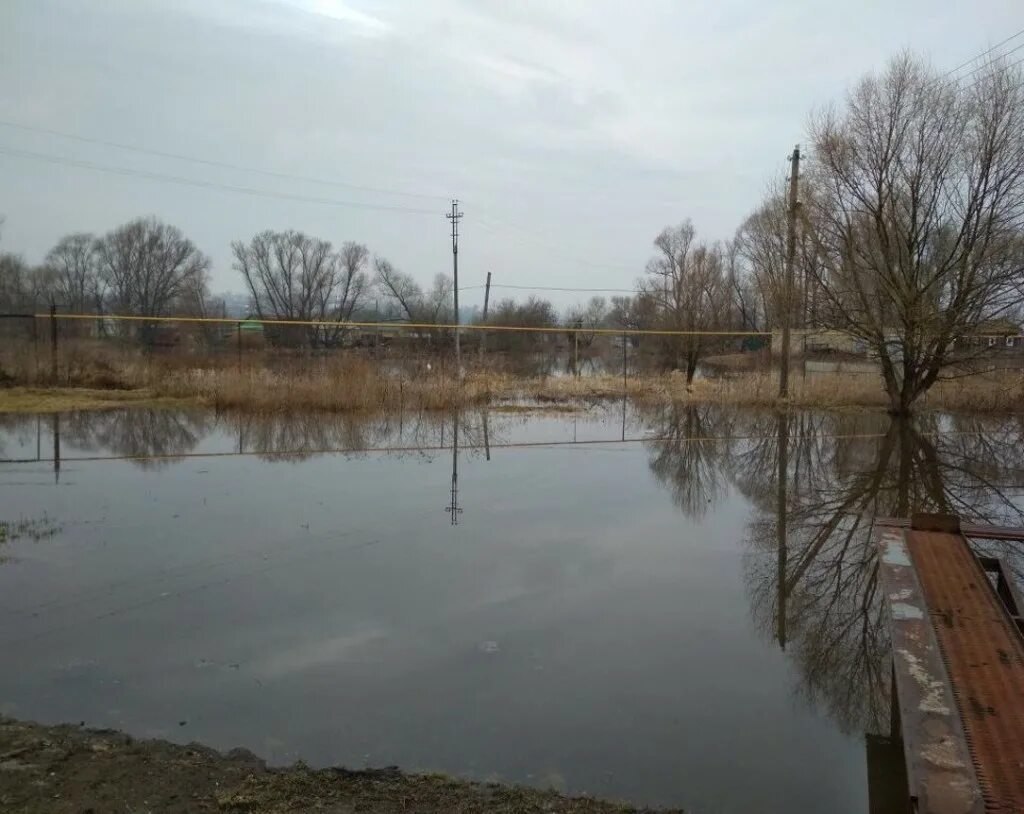 Уровень воды в мокше на сегодня. Краснослободск Мокша. Уровень воды на реке Мокша в Мордовии. Подтопление Мордовия Ковылкинский район. Мордовия Краснослободский район село Мокша.