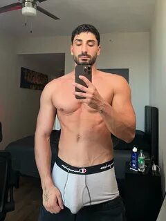 Retweet if you could handle it 😈 fitness t.co5Tmp4l1NUt ...