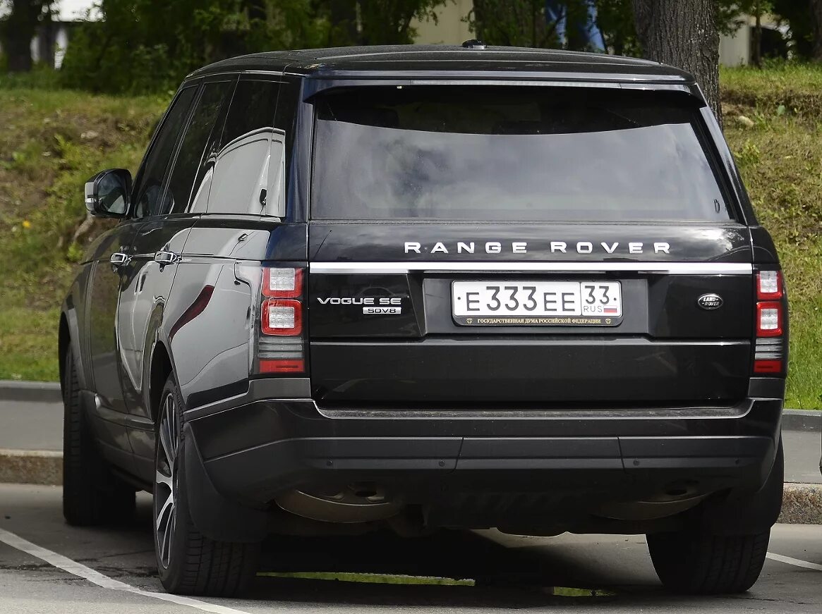 Стационарные номера купить. Range Rover l405. Range Rover l405 черный. Range Rover 33". Range Rover 405.