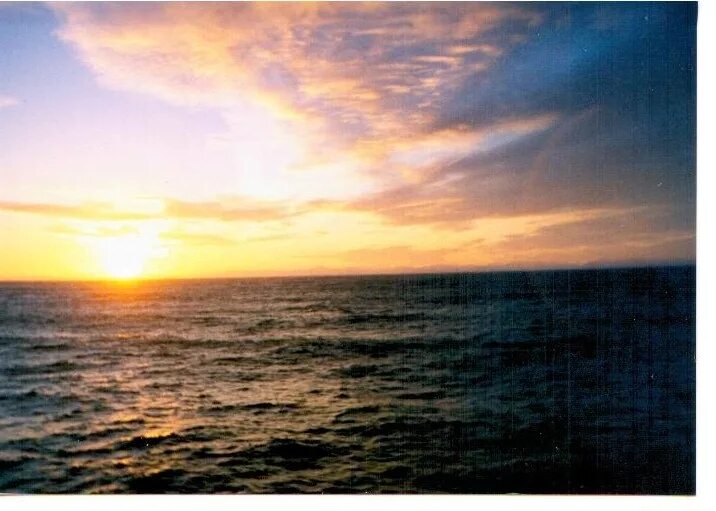 Клонится к закату. Солнце клонилось к закату. Природа поздний вечер. Клонится к закату. Солнце клонилось к горизонту.