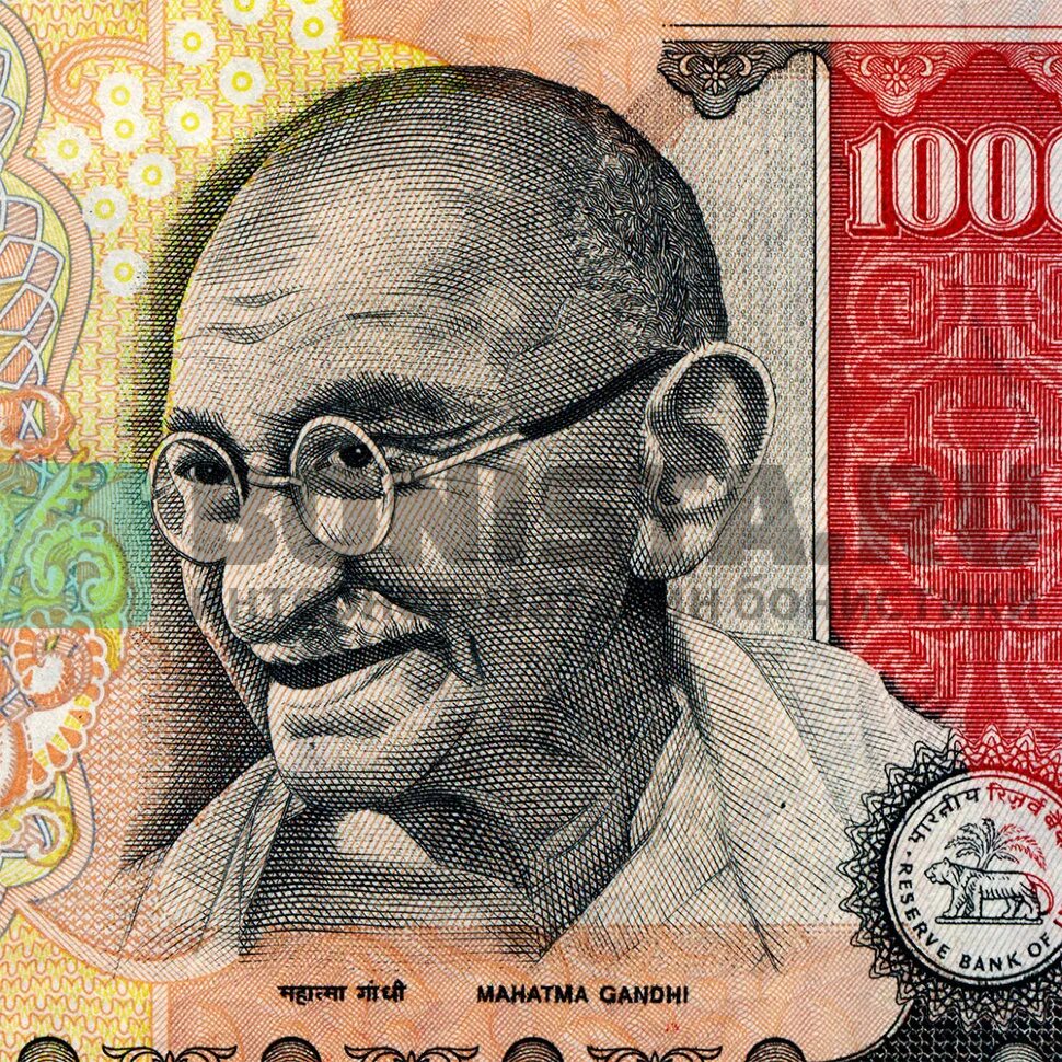 300 рупий в рублях. 1000 Рупий. Индийские банкноты коллаж.