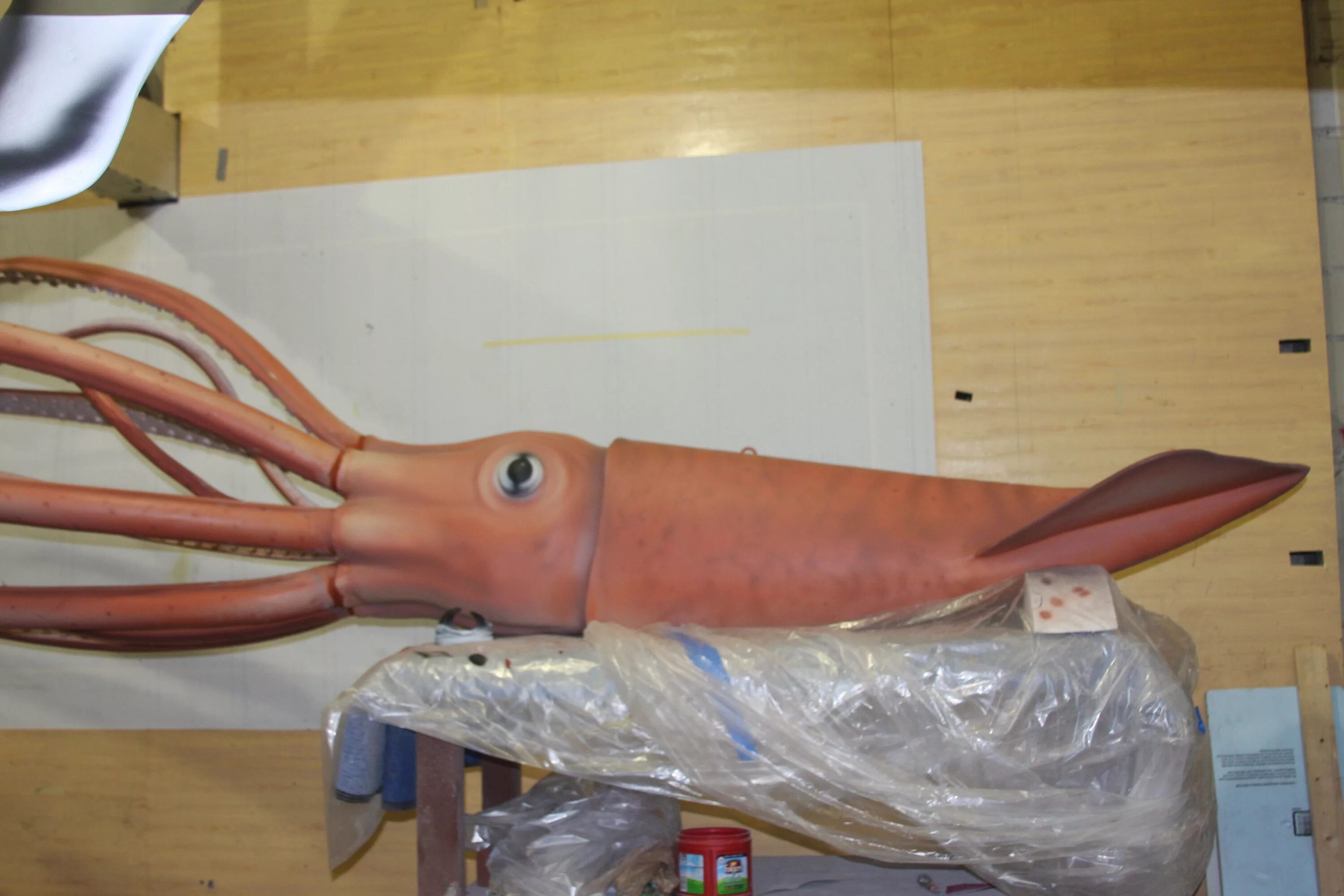 Кальмар из пластилина. Лепка кальмар. Игра в кальмара лепка. Как слепить кальмара. Игра в кальмара из пластилина.