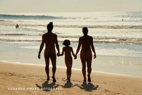 Eduardo Wero Amaro on Twitter: "Zipolite playa nudista sin tabú #zipol...