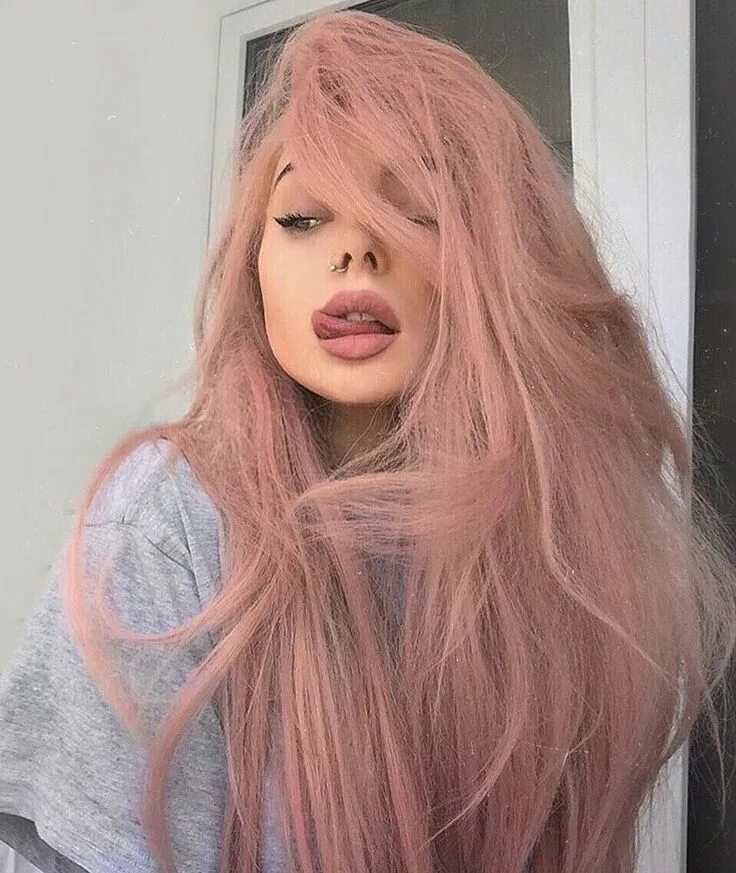 Pantone’s millennial pink palette - Warm up your home with pink wall colour Aliz