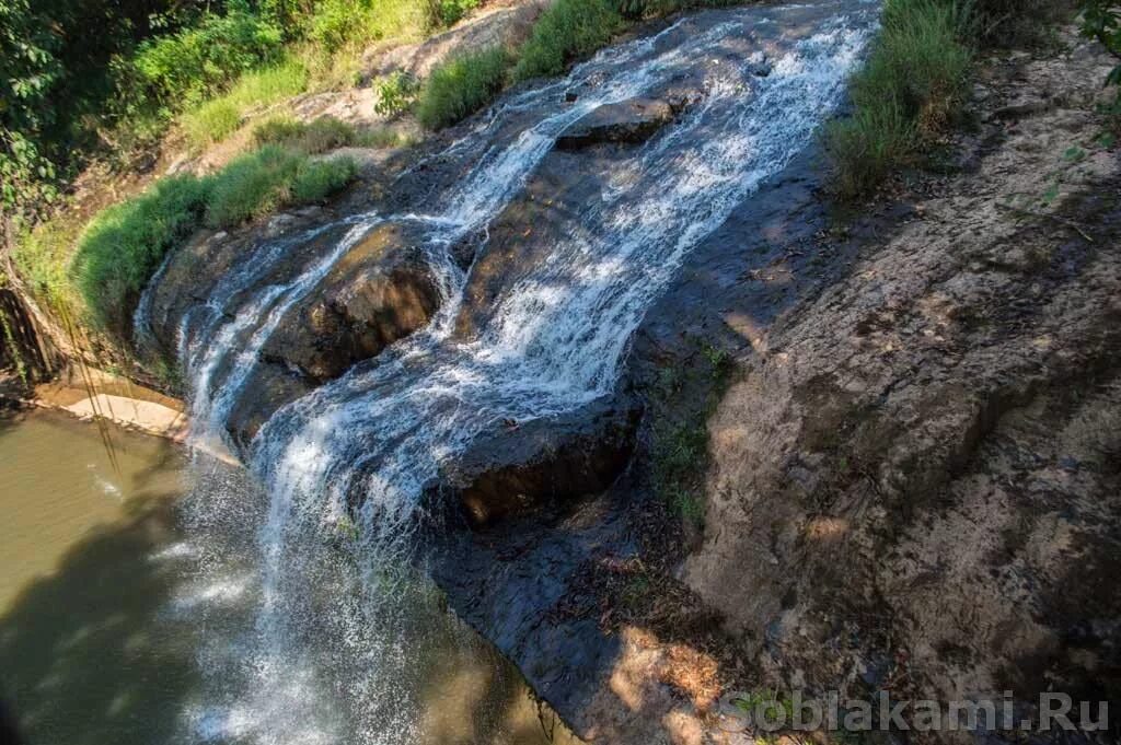 Сели королей. Крокодилы у водопада. Слоновий водопад Далат.