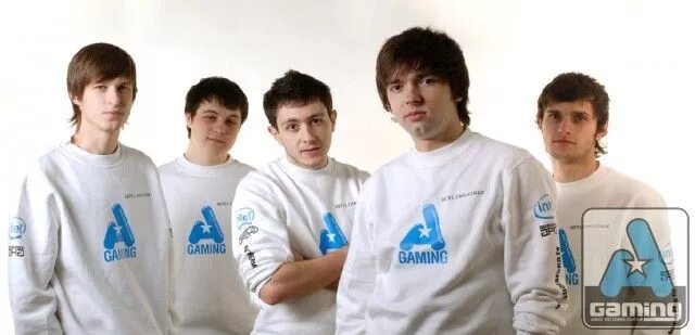 матье maniac кикерез. Scrachit games. Somebody tyloo. Scrachit games. Gaming.