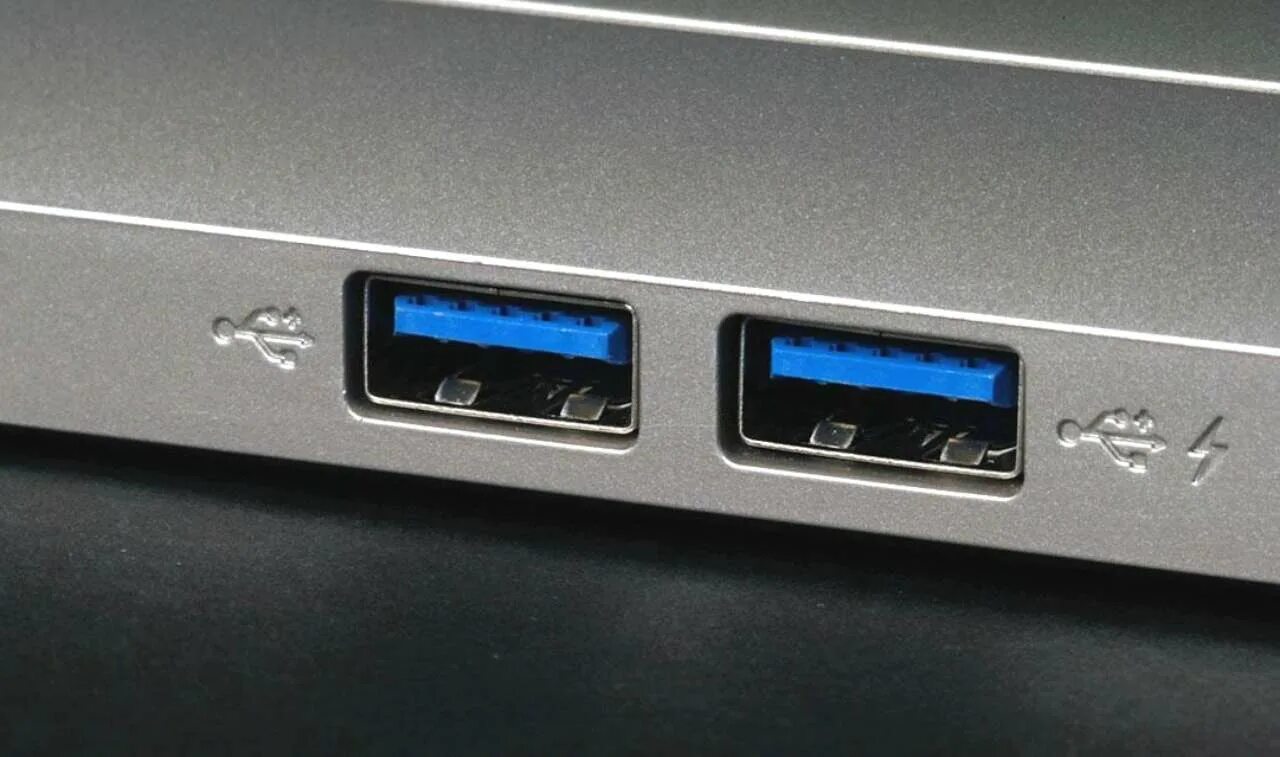 Почему usb 3.0. Порт УСБ 3.0. Юсб 2.0 разъем в ноутбуке. Юсб порт разъем. Разъем юсб 3.0.