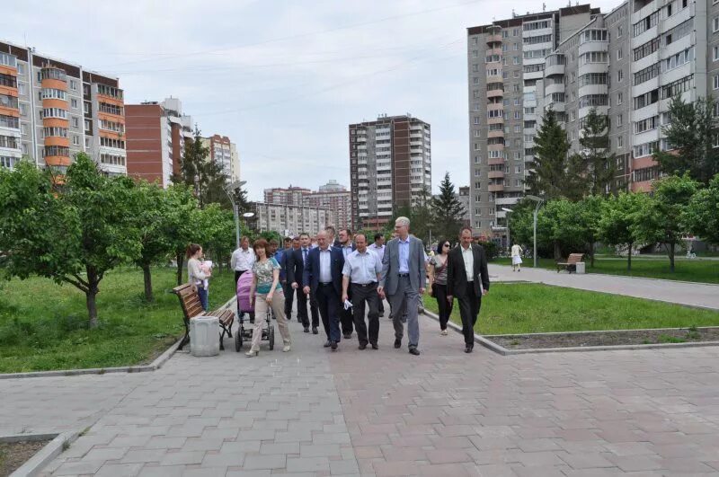 Социальной политики чкаловского. Чкаловский район ЕКБ. Администрация Чкаловского района. Достопримечательности Чкаловского района Екатеринбурга. Чкаловсский Райхон вы Екатеринбург.