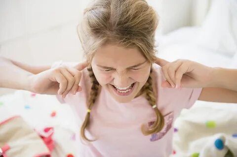 Делали больно родители