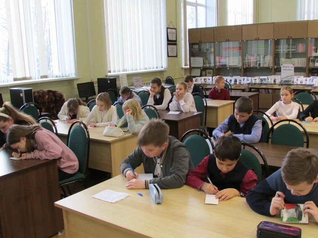 Библиом саров. Библиом саров. Библиотека маяковского. Библиом саров. Библиом саров.