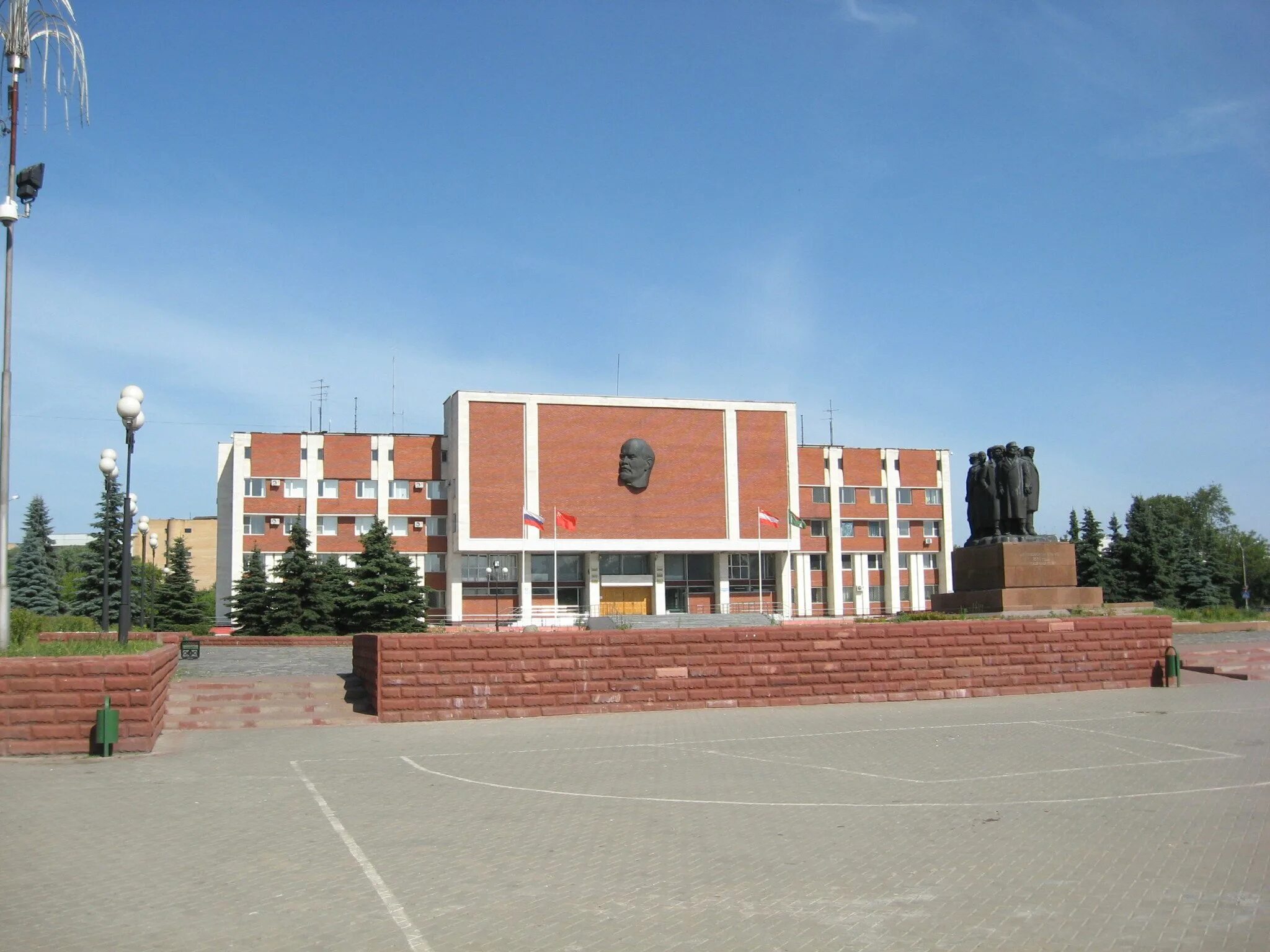 Октябрьская площадь орехово-зуево. 3 городская орехово зуево. 1 больница орехово-зуево. 76. Медицинский колледж орехово-зуево.