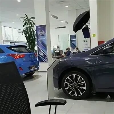 Хендай дилеры москва и московская. Hyundai центр. 1. Автоцентр сити юг 22 км. Хендай дилеры москва и московская.