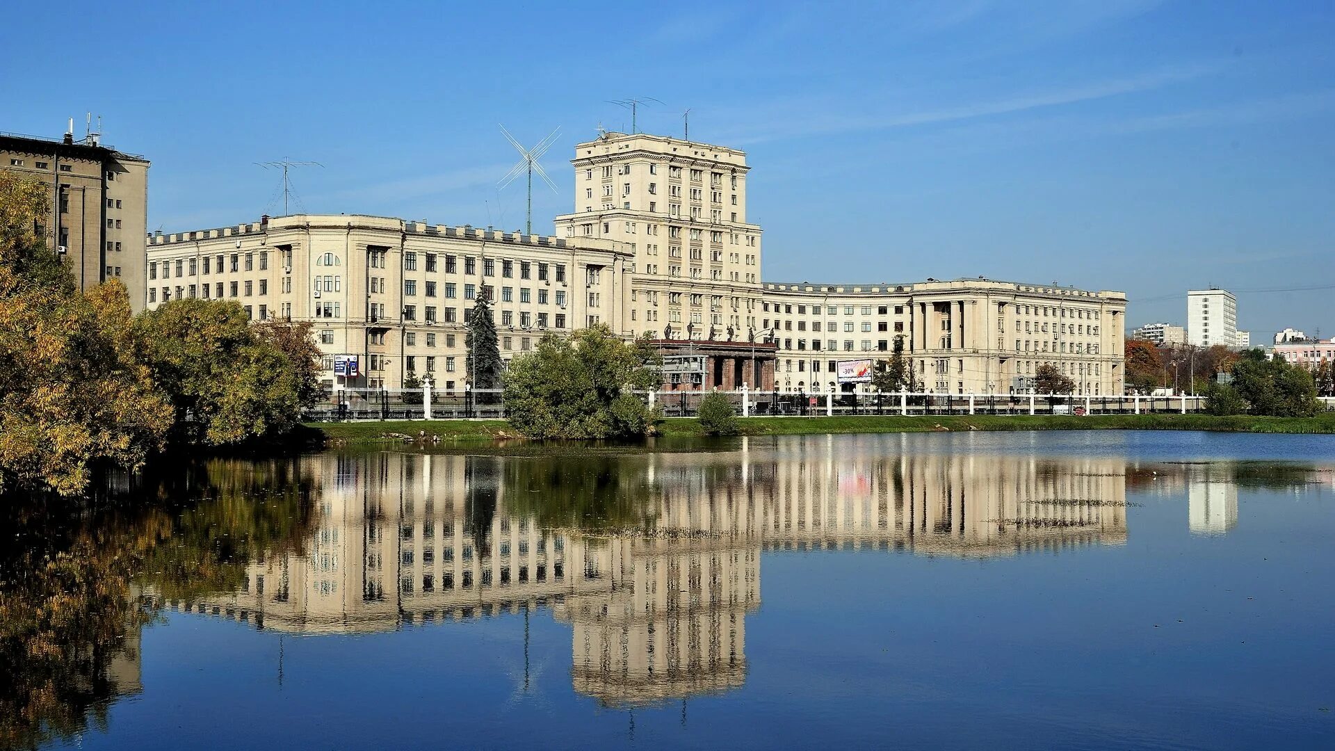 Московский государственный университет им. н.э.Баумана. МГТУ им Баумана. Н Э Баумана университет. Технический университет имени Баумана Москва. Московский государственный завод